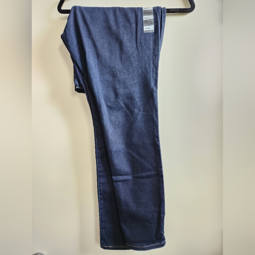 Levi's Women's 720 High Rise Super Skinny Denim Dark Blue Jeans 20W M